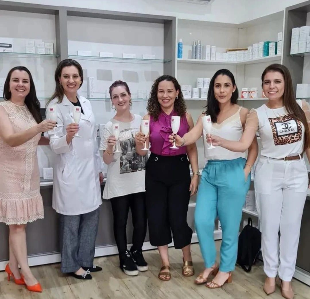 Certificação Kelly Abreu